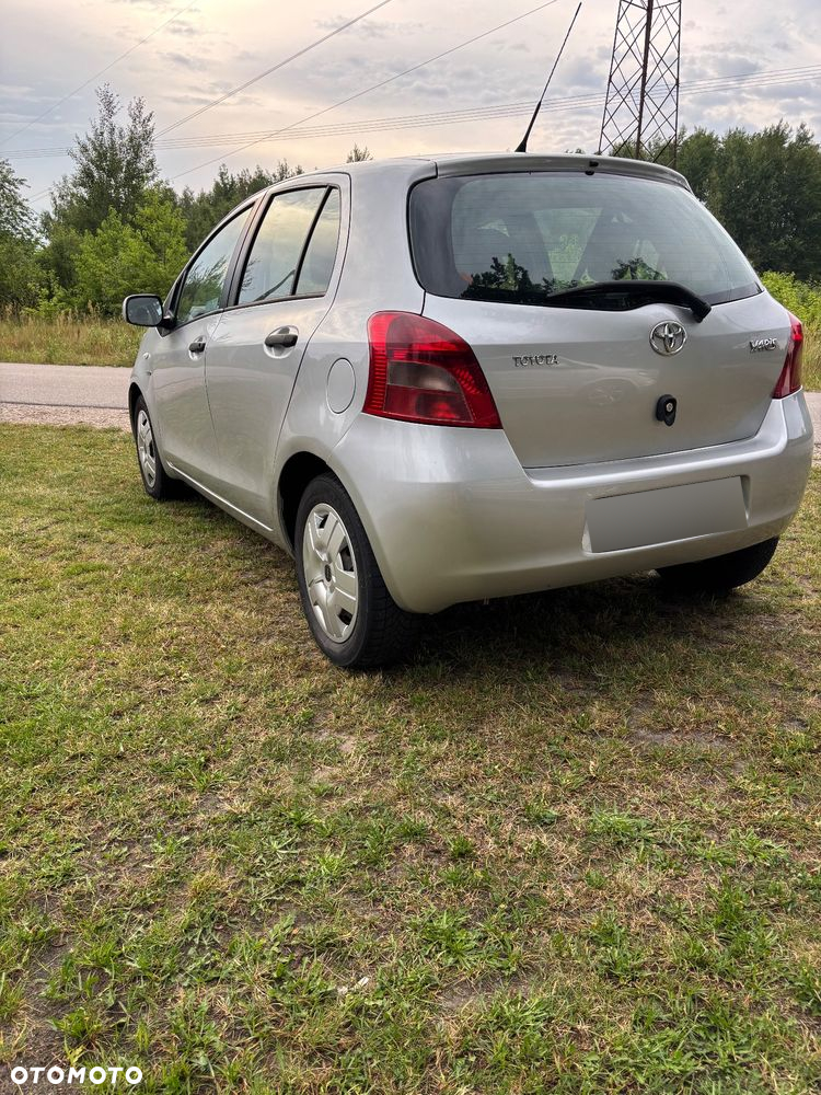 Toyota Yaris 1.4 D-4D Luna A/C - 5