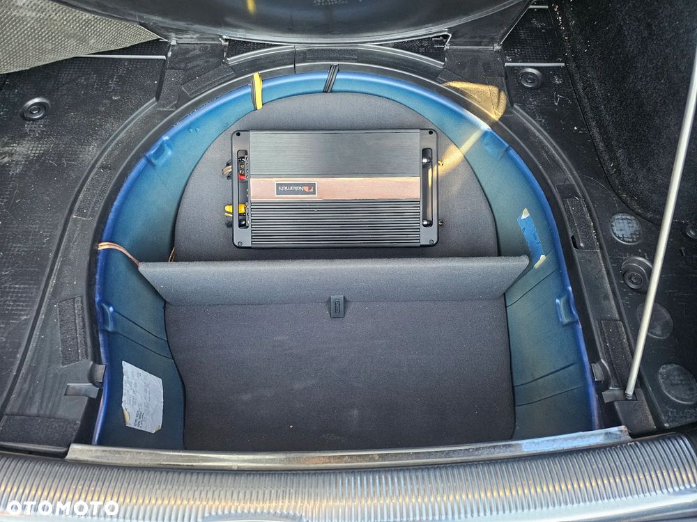 Volkswagen Passat 1.9 TDI Comfortline - 27