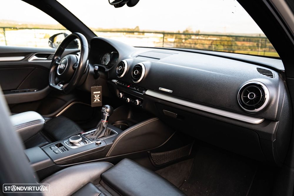 Audi S3 Sportback 2.0 TFSi quattro S tronic - 19