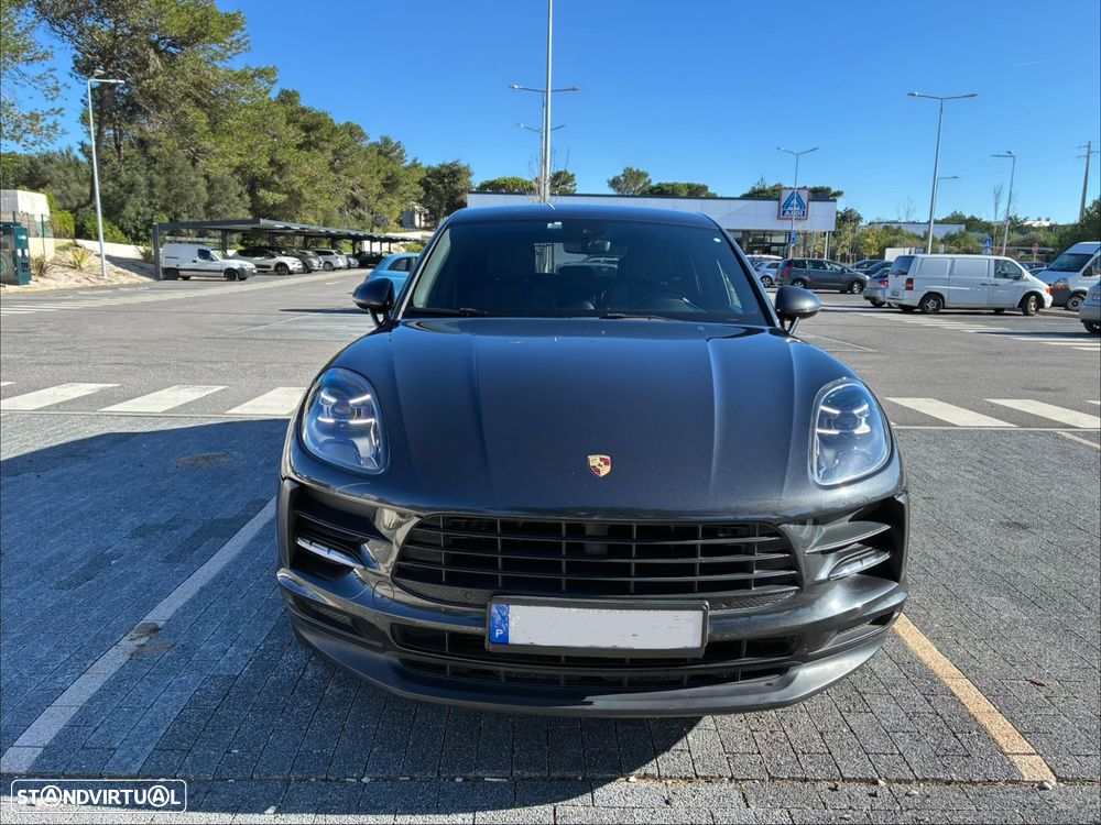 Porsche Macan Standard - 2