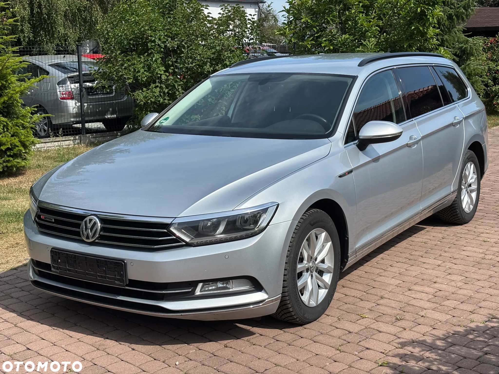 Volkswagen Passat Variant 2.0 TDI SCR 4Motion DSG (BMT) Comfortline - 3