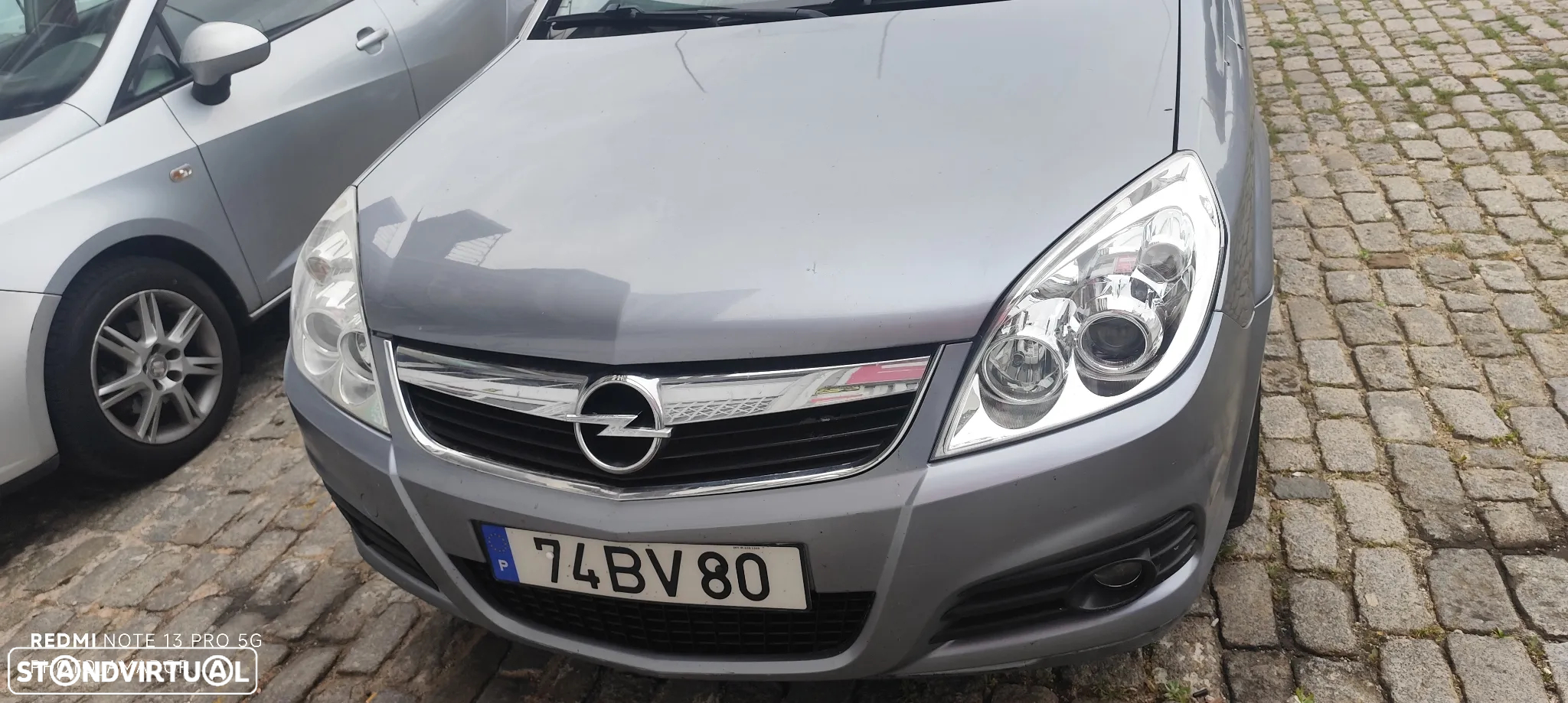 Opel Vectra Caravan 1.9 CDTi Executive - 3