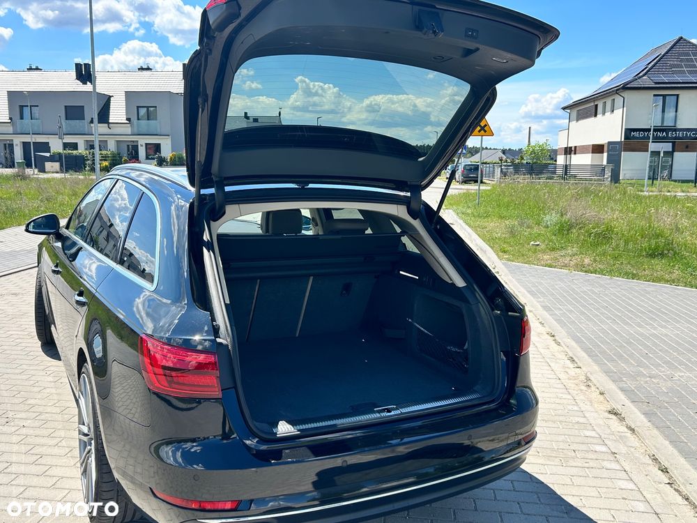 Audi A4 Avant 2.0 TDI Design S tronic - 14