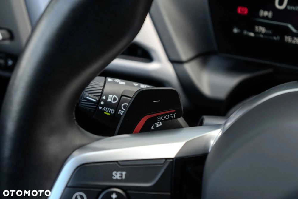 BMW Seria 1 120 - 26