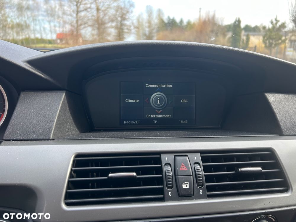 BMW Seria 5 520d - 6