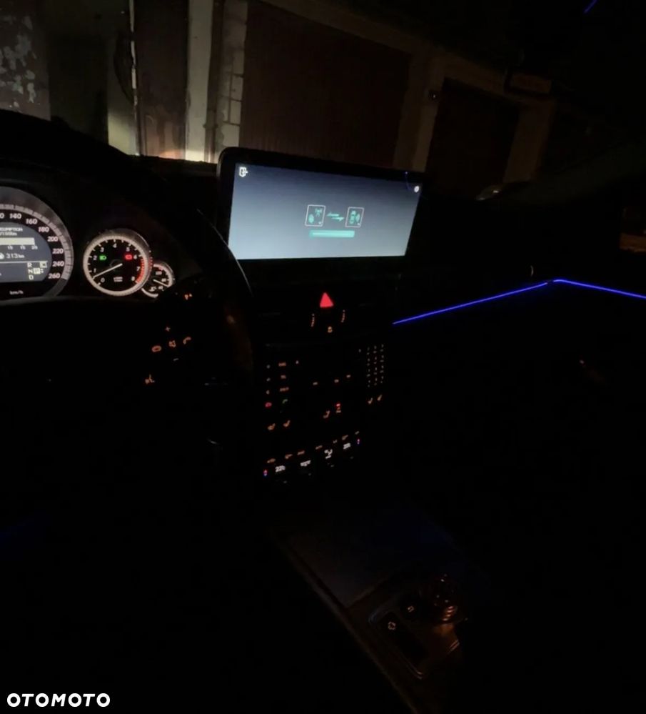 Mercedes-Benz Klasa E 350 CGI BlueEffICIENCY Avantgarde - 18