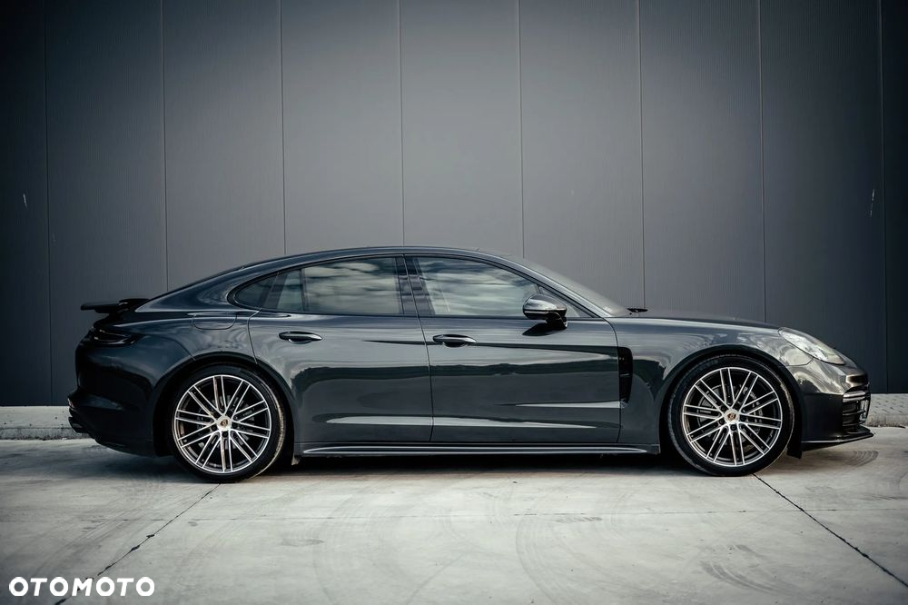 Porsche Panamera 4 - 13