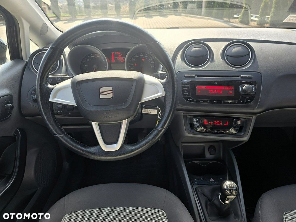 Seat Ibiza 1.4 16V Style - 27