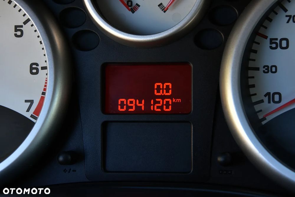 Peugeot 207 1.4 Millesim 200 - 15