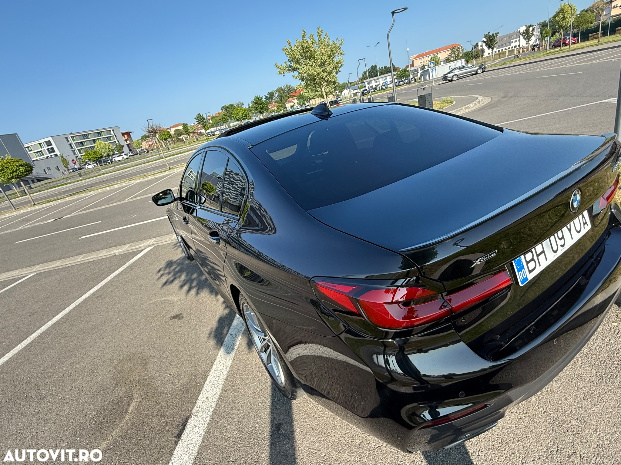 BMW Seria 5 520d xDrive AT - 4