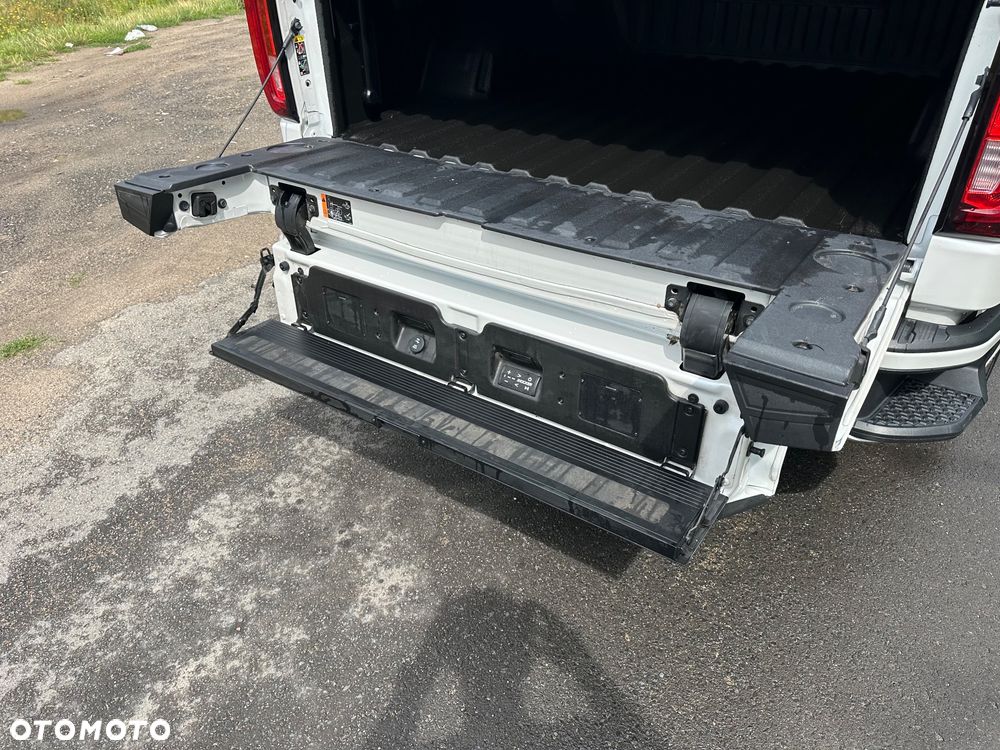 GMC Sierra - 7