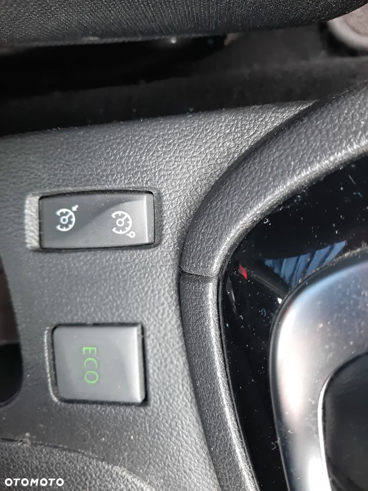 Renault Clio Energy dCi 90 EDC Experience - 11
