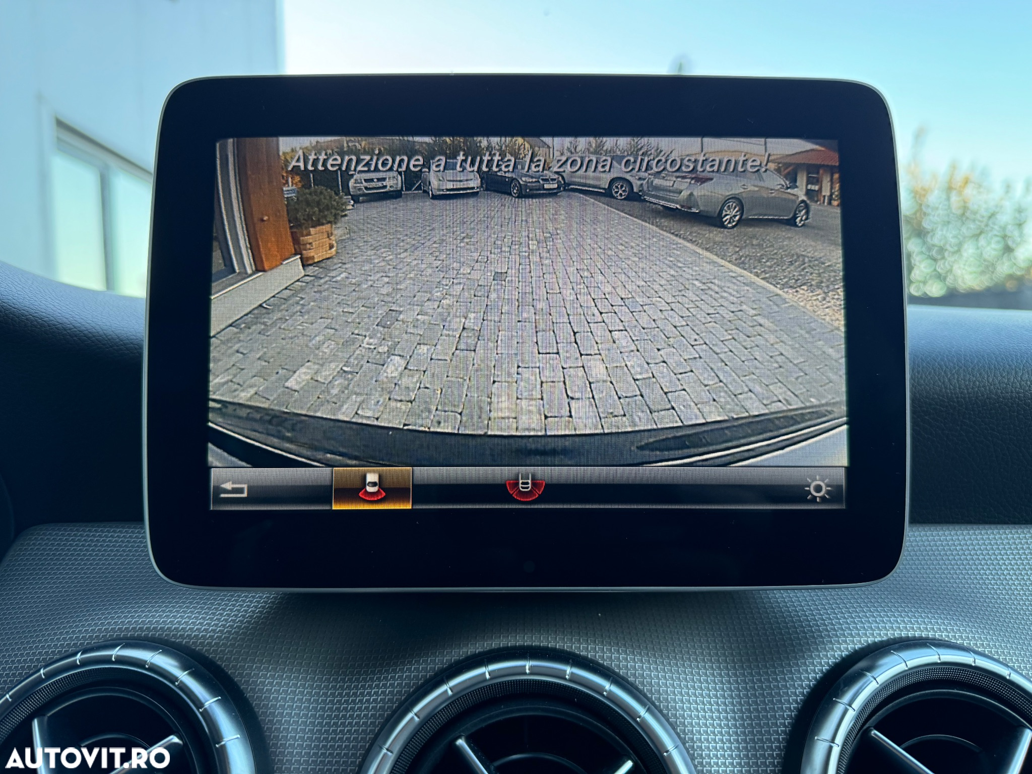 Mercedes-Benz CLA Shooting Brake 200 (CDI) d 4Matic 7G-DCT - 35
