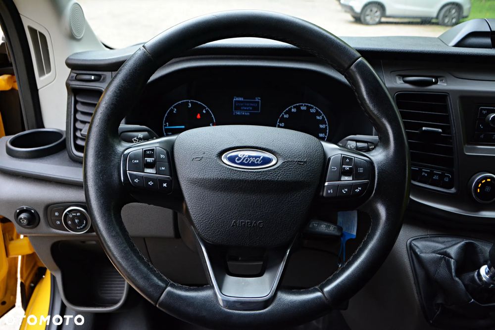Ford Transit - 15