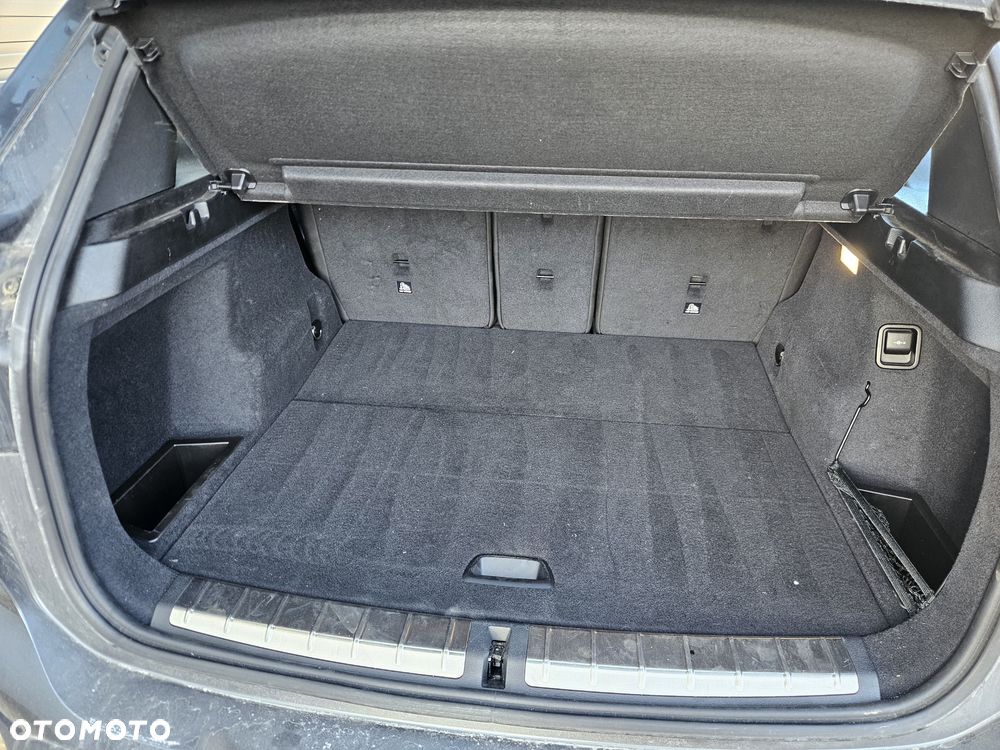 BMW X1 sDrive18d xLine sport - 25