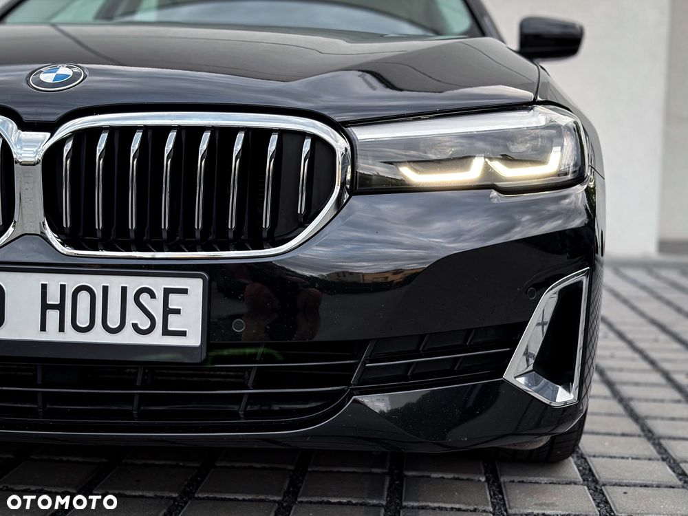 BMW Seria 5 520d xDrive Luxury Line - 6