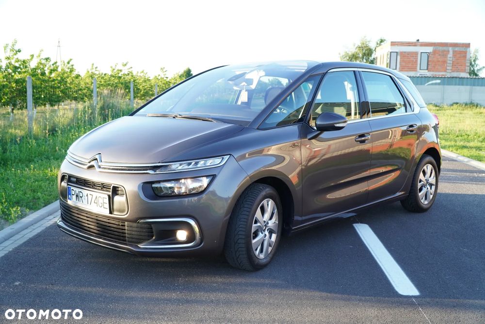 Citroën C4 Picasso 1.2 PureTech MoreLife S&S - 1