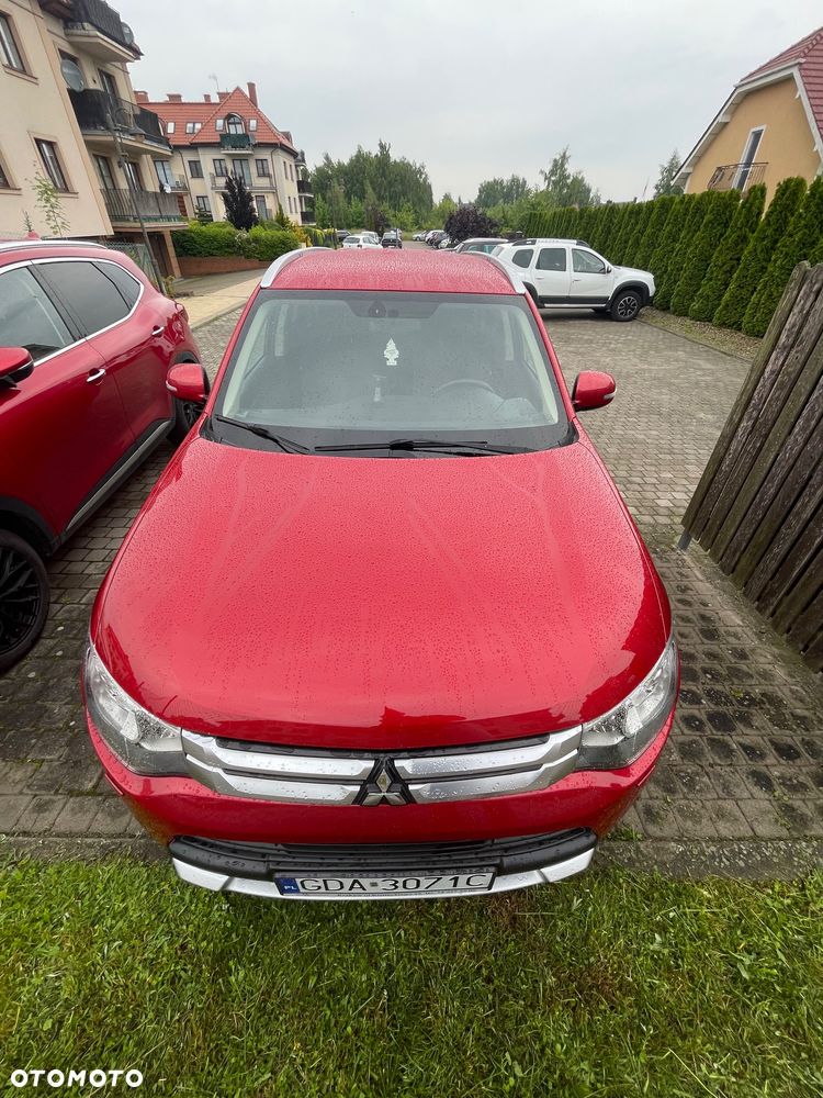 Mitsubishi Outlander 2.2 DID Intense + 4WD - 12