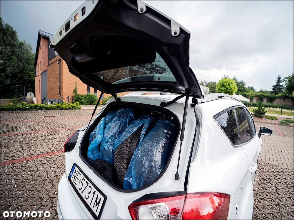 Ford Kuga - 34