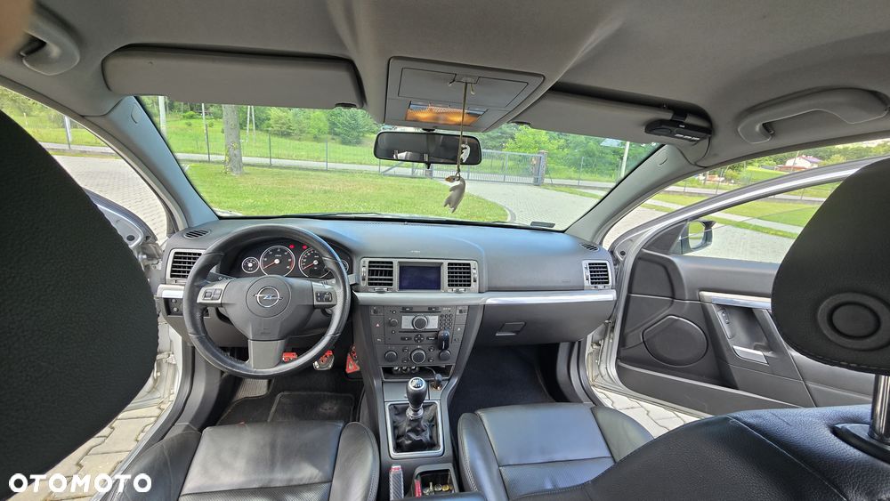 Opel Vectra 1.9 CDTI Cosmo - 20