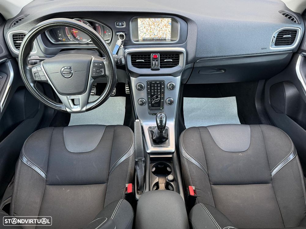 Volvo V40 D2 RDesign - 6