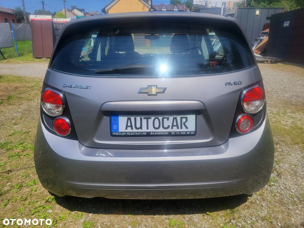 Chevrolet Aveo 1.6 LTZ - 4