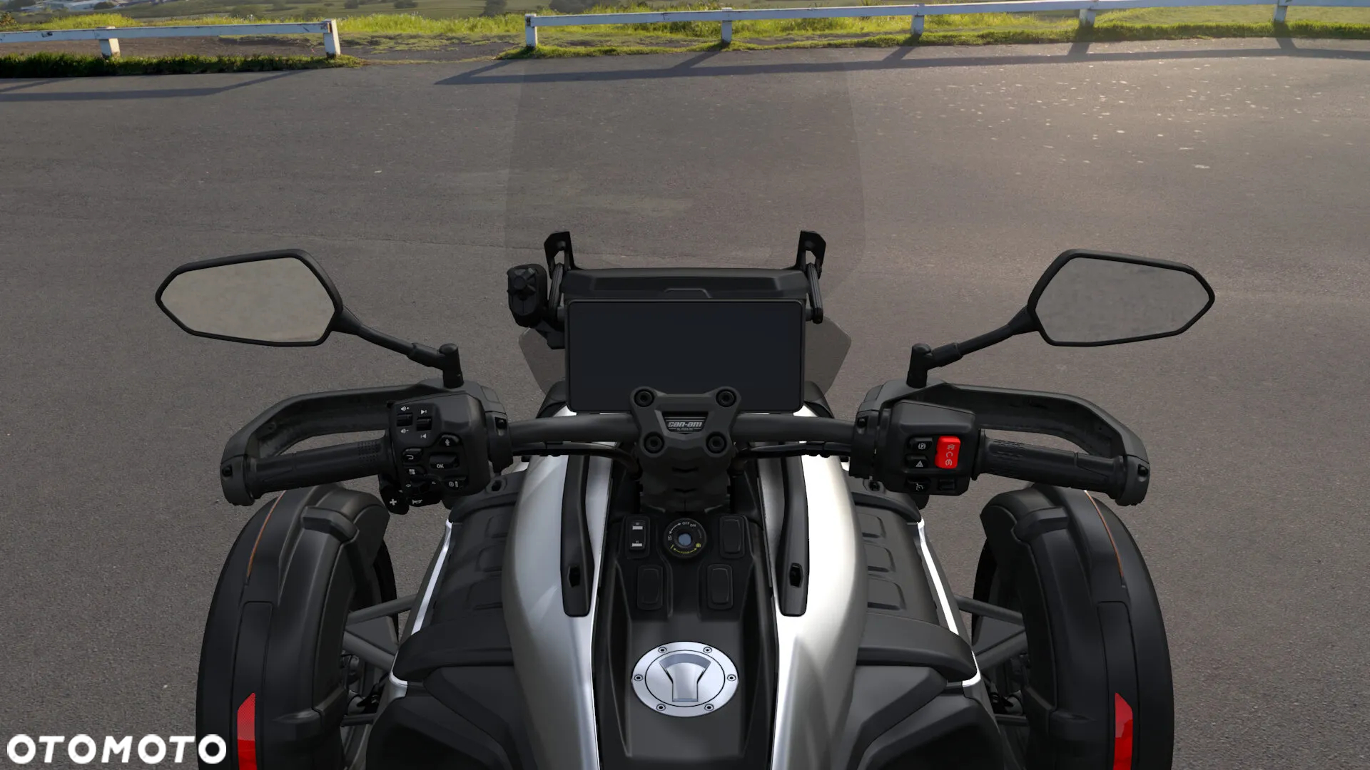 Can-Am Inny - 10