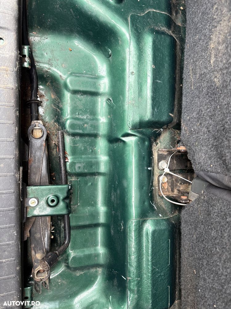 Suzuki Jimny 1.3 JLX - 5