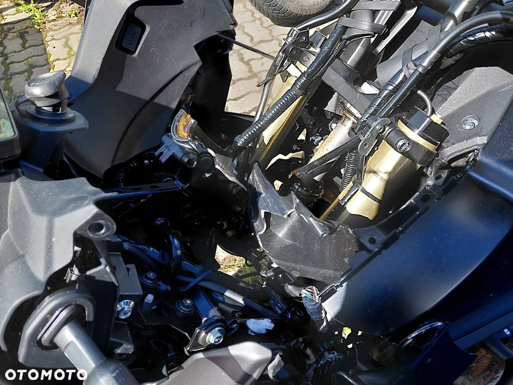 Yamaha MT - 10