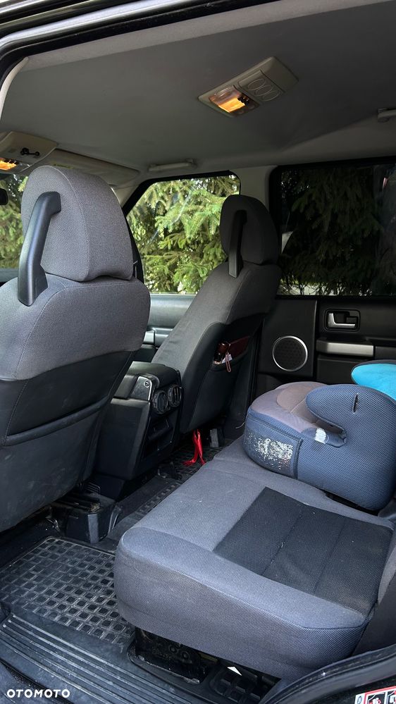 Land Rover Discovery 2.7D V6 S - 4