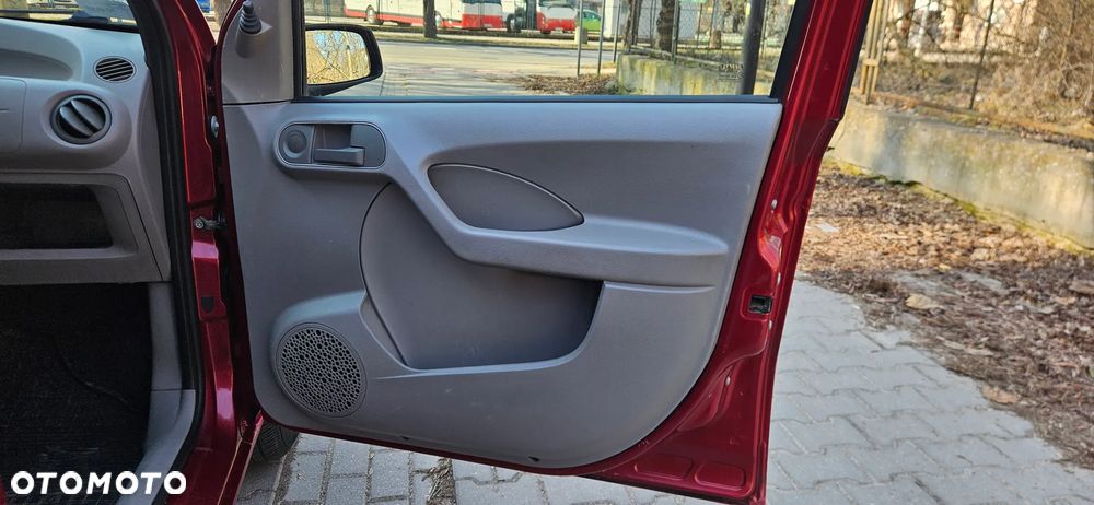 Fiat Panda 1.1 Active dla kobiet - 24