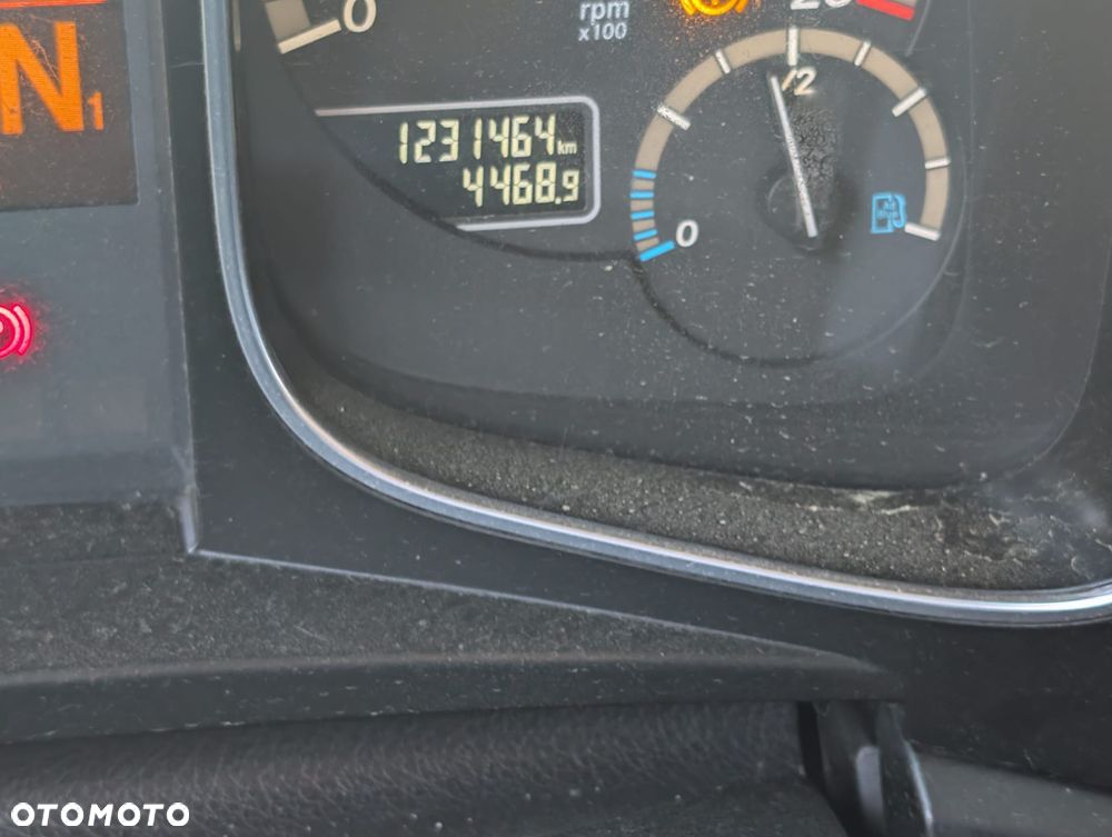 Mercedes-Benz Actros - 5
