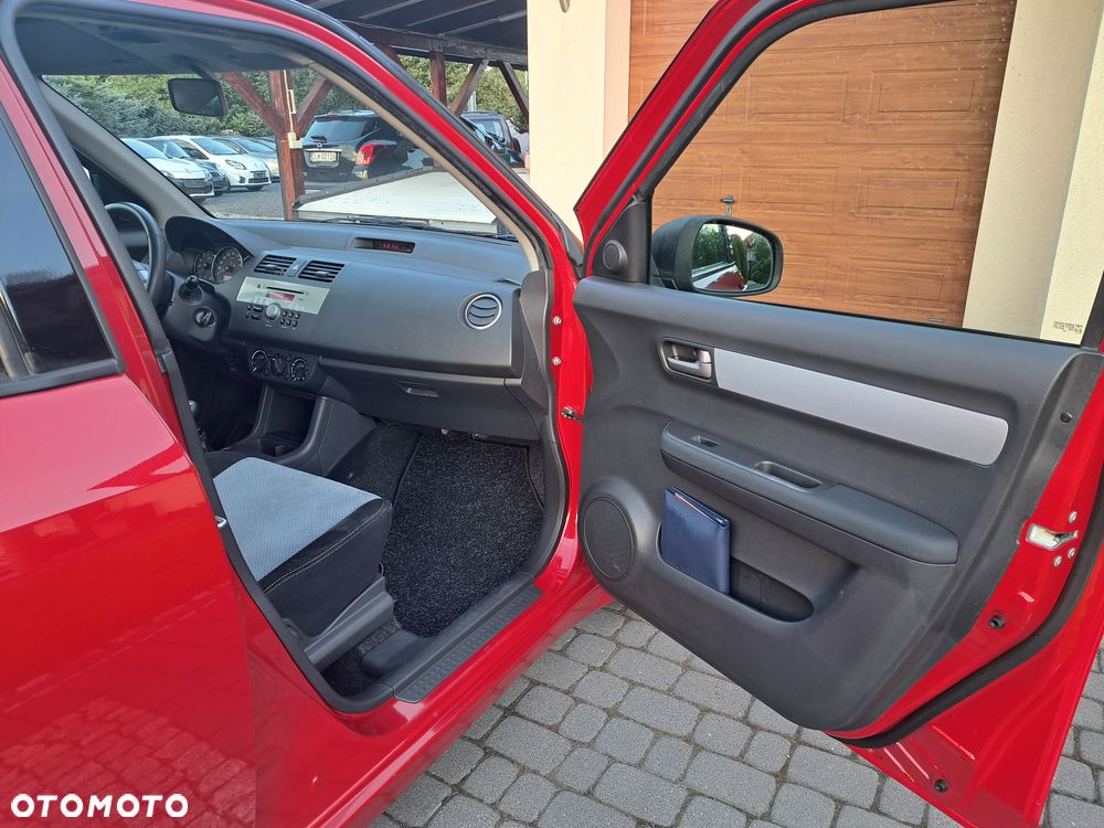 Suzuki Swift 1.3 Comfort dance - 8