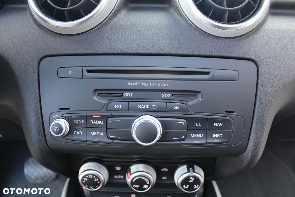 Audi A1 3-drzwiowe 1.4 TFSI S tronic S line edition - 28