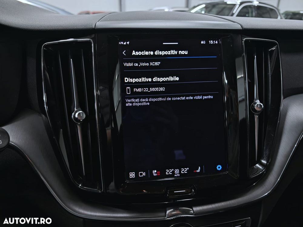 Volvo XC 60 T6 AWD Recharge Geartronic Inscription - 17