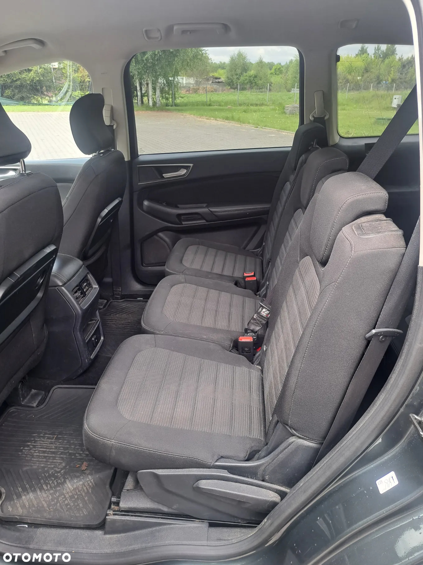Ford Galaxy - 7
