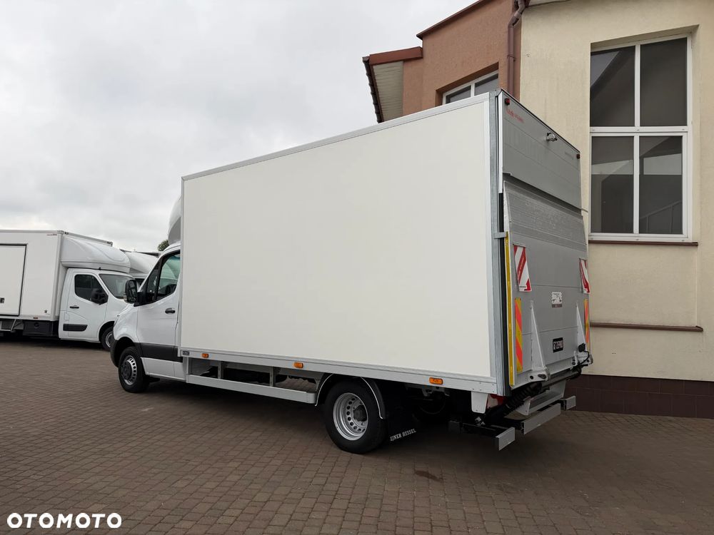 Mercedes-Benz Sprinter 516 Bliźniaki Izoterma Winda - 7