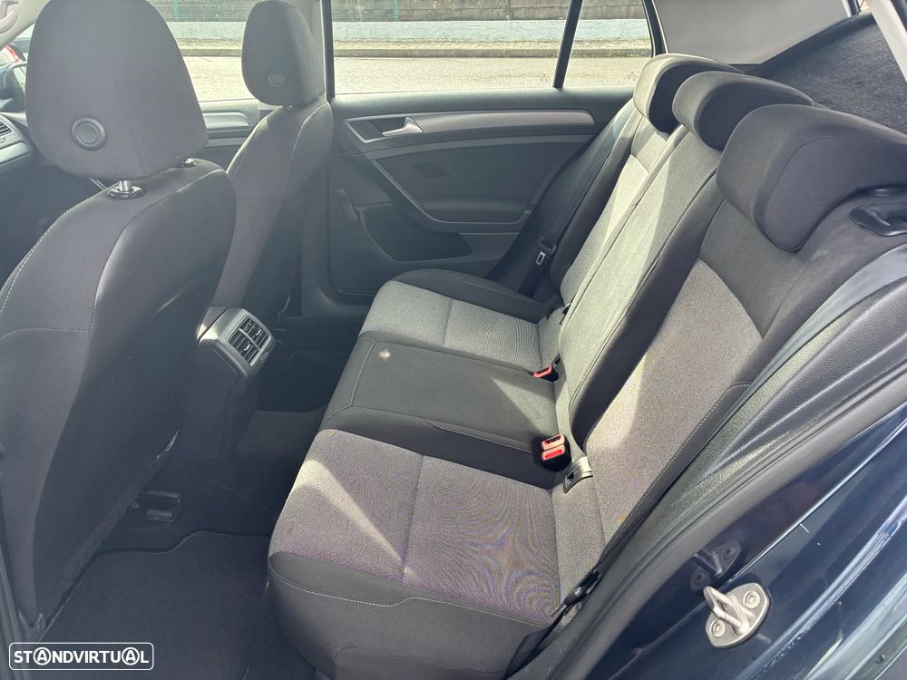 VW Golf 1.6 TDi BlueMotion Comfortline - 3