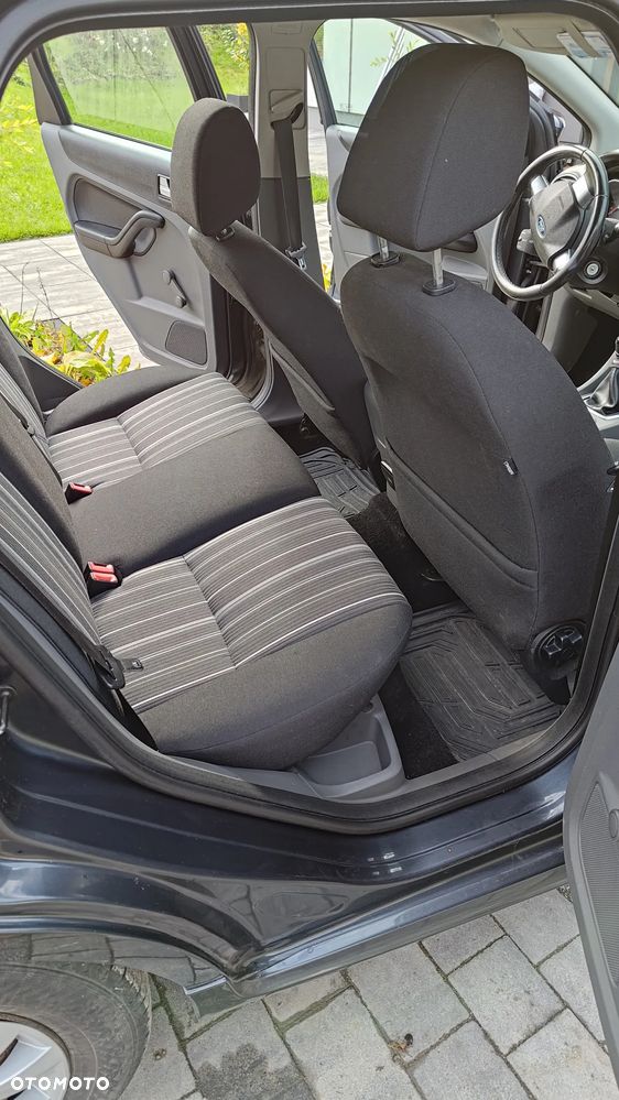 Ford Focus 1.6 TDCi Ambiente - 5