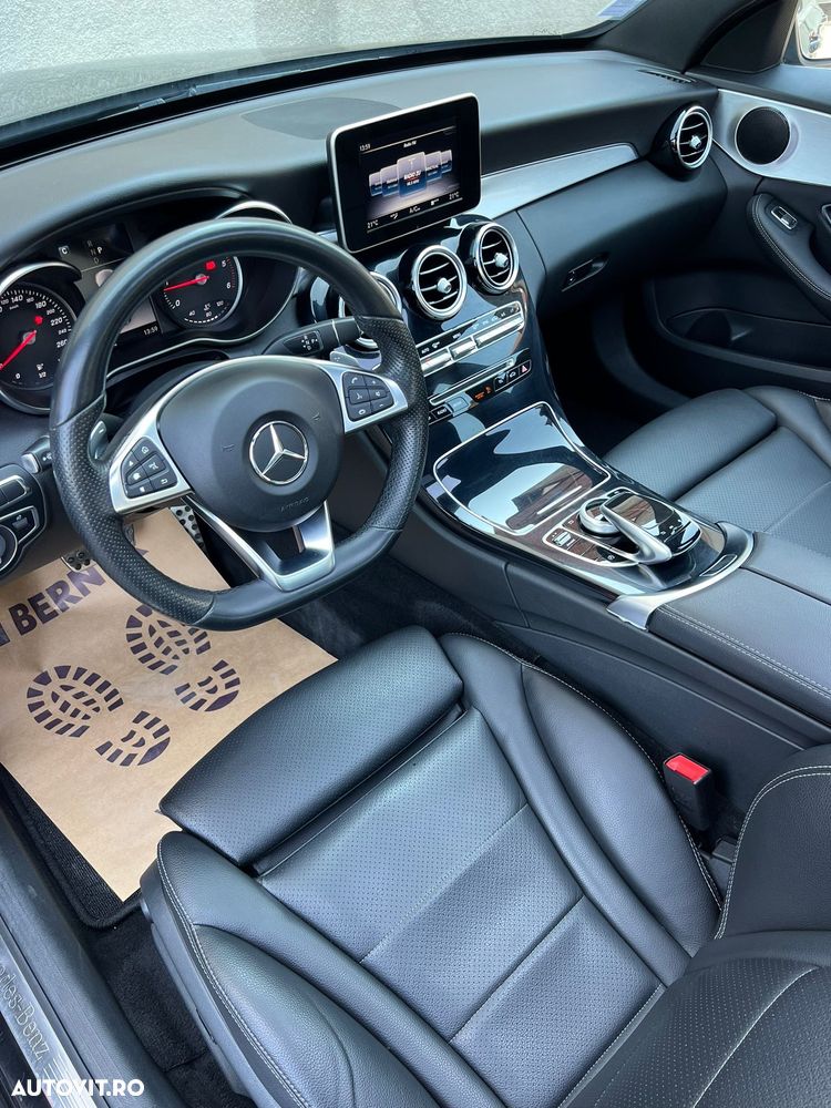 Mercedes-Benz C - 8