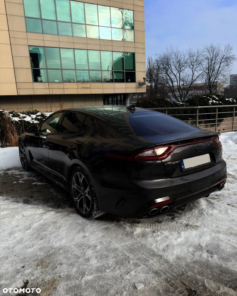 Kia Stinger 3.3 T-GDI V6 GT AWD - 11