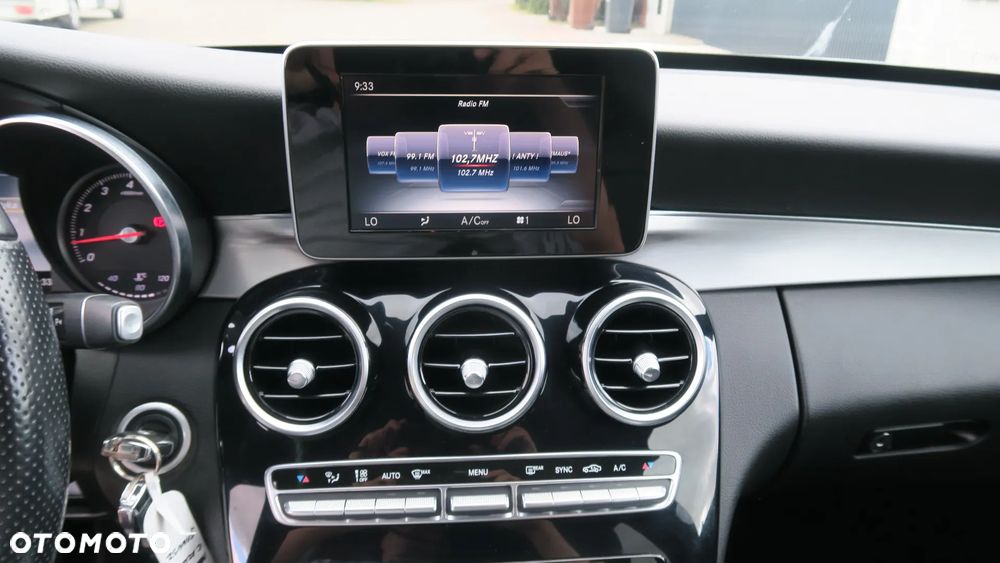 Mercedes-Benz Klasa C 200 7G-TRONIC Avantgarde - 23