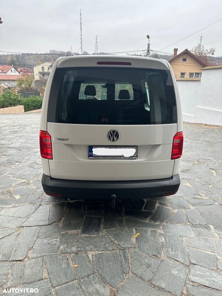 Volkswagen Caddy - 5
