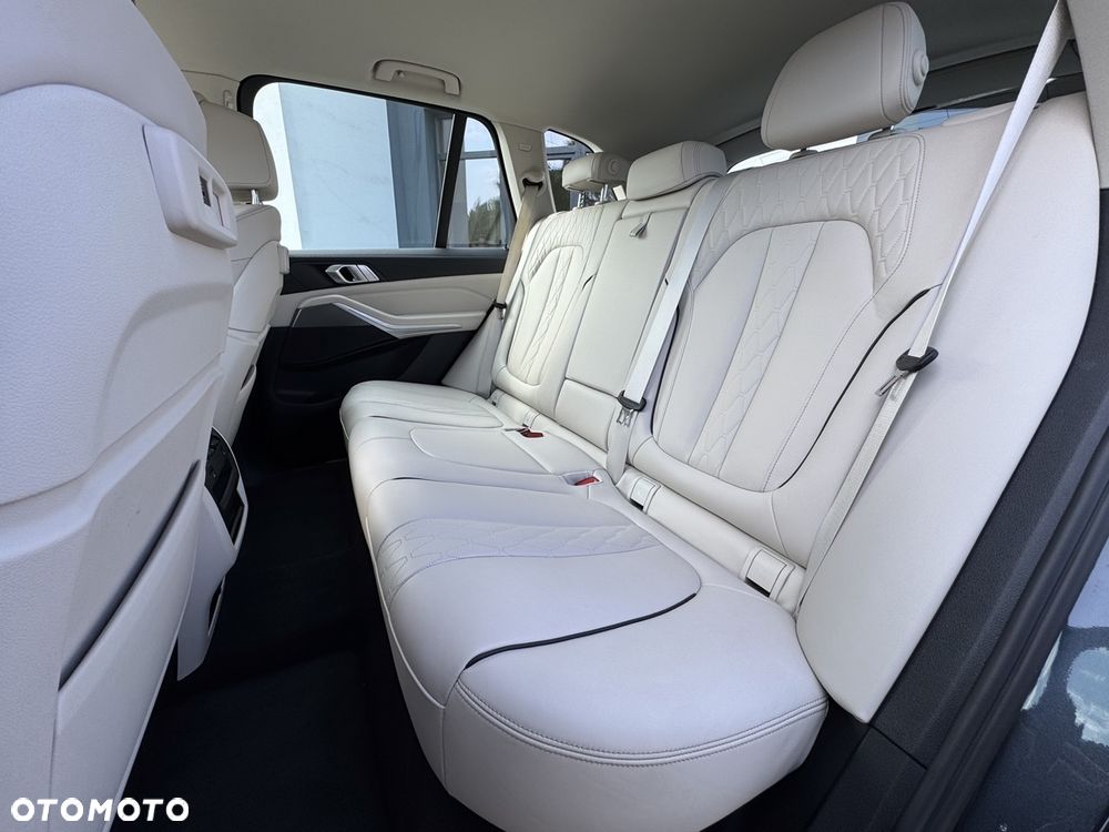 BMW X5 xDrive25d - 18