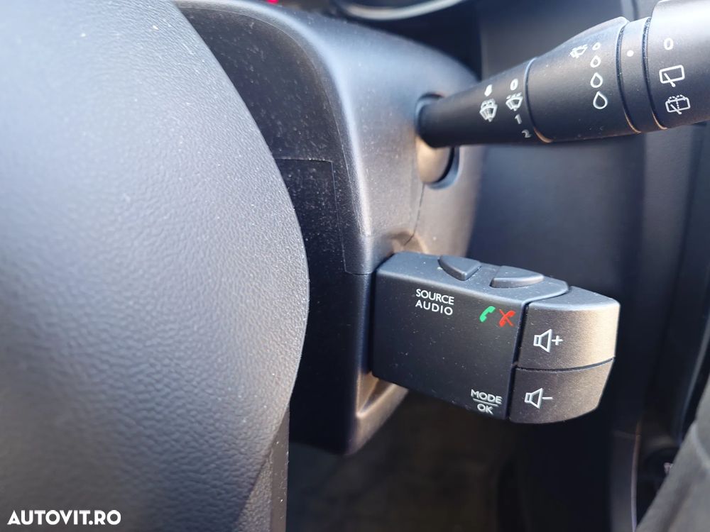 Renault Clio TCe Life - 19