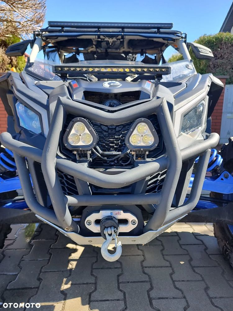 Can-Am Maverick - 4
