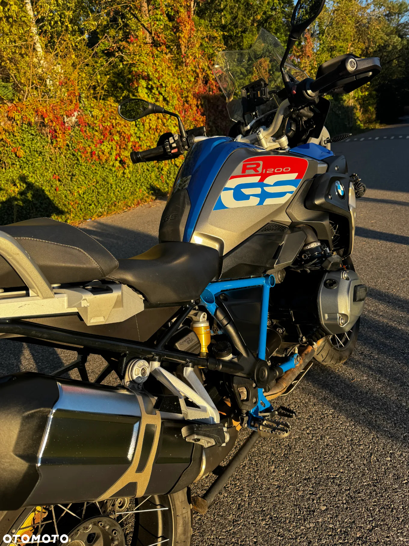 BMW R - 8