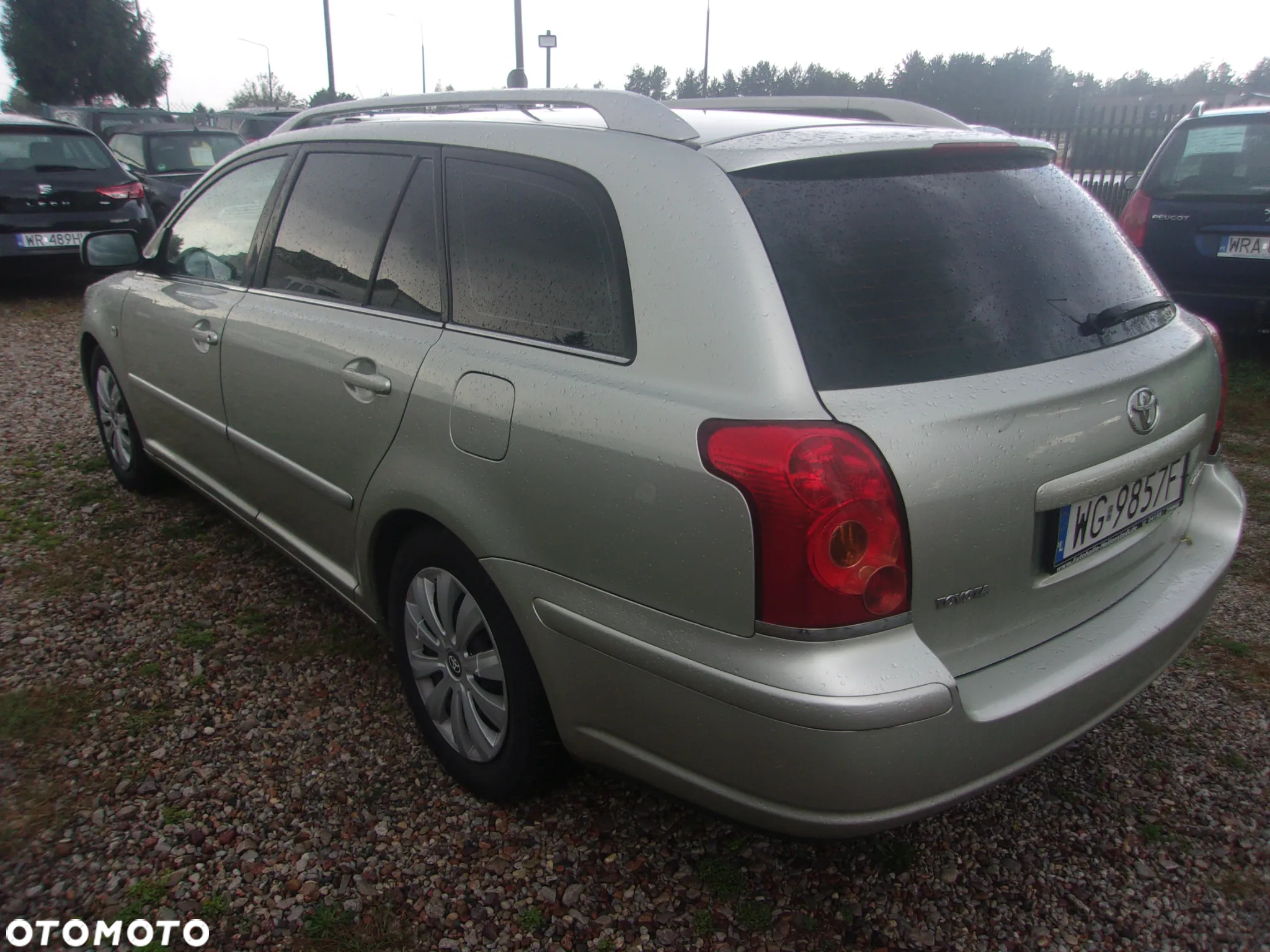 Toyota Avensis 1.8 VVT-i Combi Travel - 4