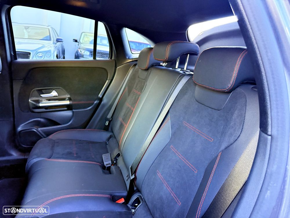 Mercedes-Benz GLA 200 AMG Line - 33