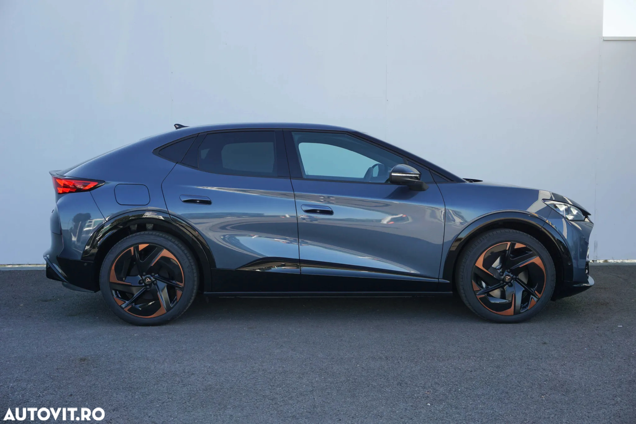 Cupra Tavascan - 6